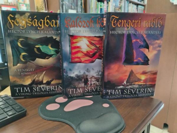 A renegt 1-3. (Fogsgban, Kalzok kztt, Tengeri rabl)