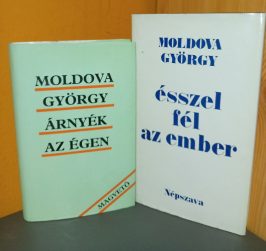 2 db Moldova k�ny: �rny�k az �gen - �sszel f�l az ember
