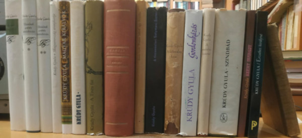 17 db Krdy Gyula: Irodalmi kalendrium (ri arckpek); Vlogatott novellk; Utazsok a vrs postakocsin I-II. (1-2.); Magyarorszg aranykertje; Magyar kirlyok; A kkszalag hse; A szobrok megmozdulnak (rsok az irodalomrl); Gor