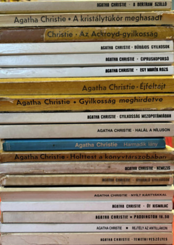 Agatha Christie krimi k�nyvek 19 db