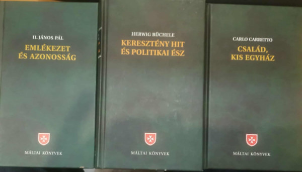 3 db M�ltai k�nyvek: Csal�d, kis egyh�z + Eml�kezet �s azonoss�g + Kereszt�ny hit �s politikai �sz