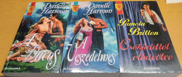A dacos + A veszedelmes + Cs�kjaidt�l elb�v�lve (3 k�tet)