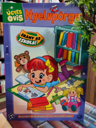 Nyelvp�rget�. Ir�ny az iskola.