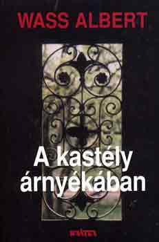 A kastly rnykban