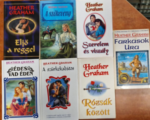 3db Heather Graham knyv: Farkasok ura /des vad den / A szrkekabtos /Rzsk kztt/Szerelem s viszly/Elj a reggel/A szkevny