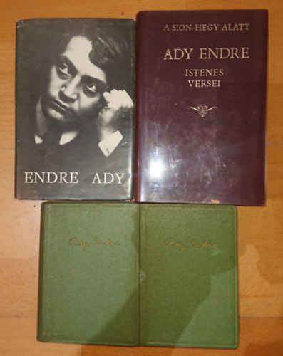 ! db Ady Endre ktet: sszes versei I-II. Ady Endre istenes versei, Endre Ady: La morto de la cielarko (esszperant)