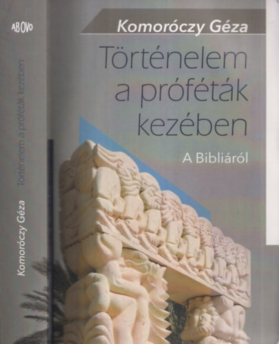 T�rt�nelem a pr�f�t�k kez�ben