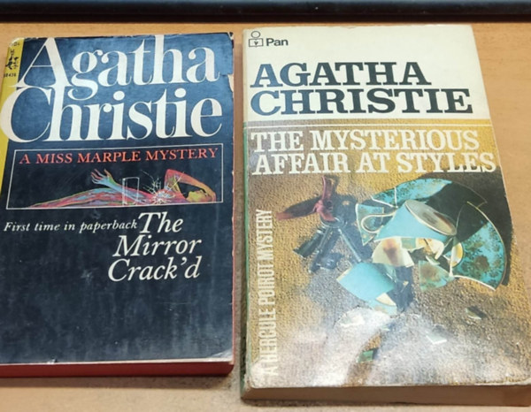 Agatha Christie - The Mirror Crack'd + The Mysterious Affair at Styles (2 kötet)