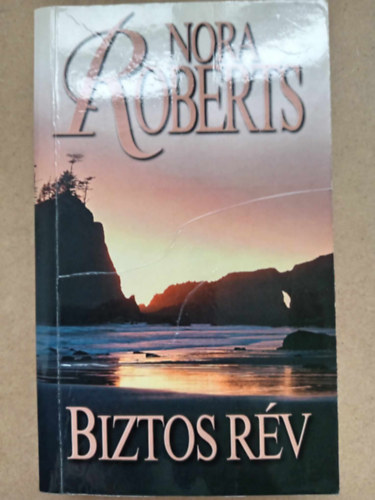 Tth Gizella  Nora Roberts (ford.) - Biztos rv - Chesapeake Bay 4. ktet (Chesapeake Blue)