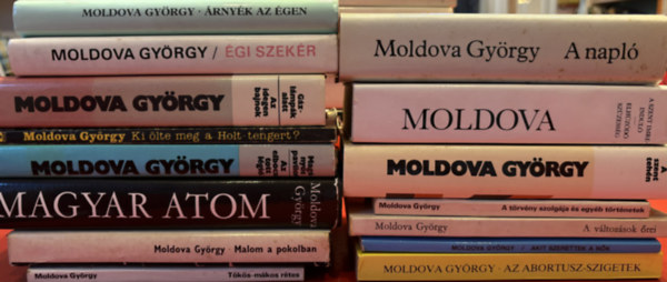 15 db Moldova Gy�rgy k�nyv