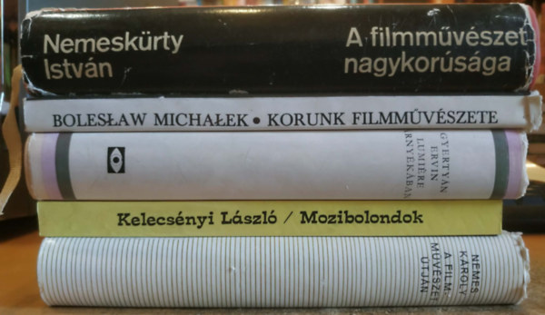 5 db film: A filmm�v�szet �tj�n; Korunk filmm�v�szete; Mozibolondok; Lumi�re �rny�k�ban; A filmm�v�szet nagykor�s�ga