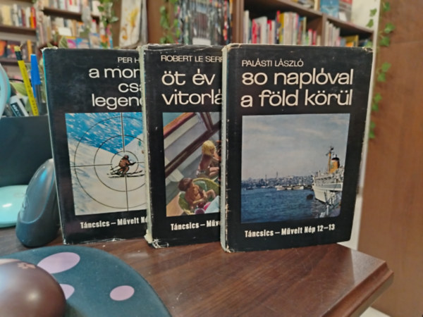 K�nyvcsomag, 3 db. T�ncsics - M�velt N�p sorozat. A Morset csal�d legend�ja, �t �v vitorl�son, 80 napl�val a F�ld k�r�l,