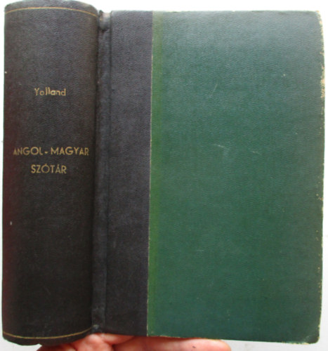Magyar s angol sztr- els  ( angol- magyar ) rsz