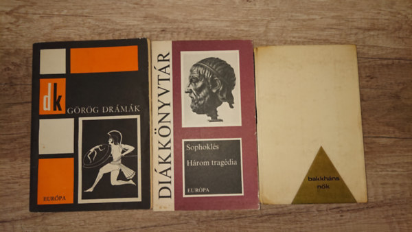 3 k�tet klasszikus g�r�g dr�m�kkal: G�r�g dr�m�k, H�rom trag�dia, Bakkh�nsn�k