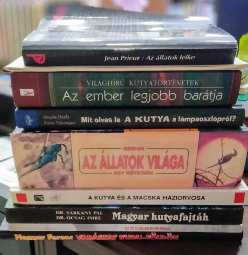 9 db termszettudomnyi m: Vadszat Kudu-Fldn+Az 50 legkedveltebb lfajta+Magyar kutyafajtk+A kutya s a macska hziorvosa+Az llatok vilga-Egy ktetben+Mit olvas le a kutya a lmpaoszloprl?+Az ember legjobb bartja+A kutya mk