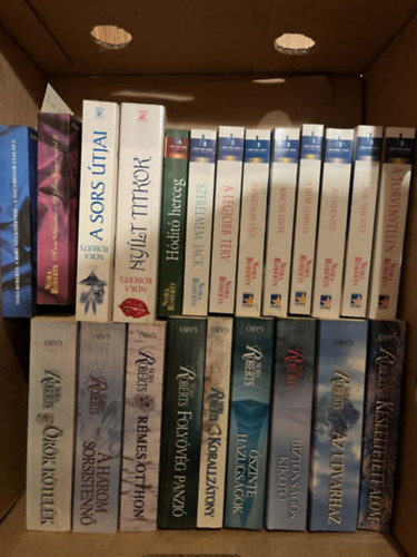 22 db Nora Roberts k�tet