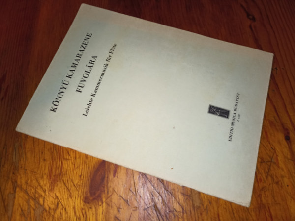 K�nny� kamarazene fuvol�ra