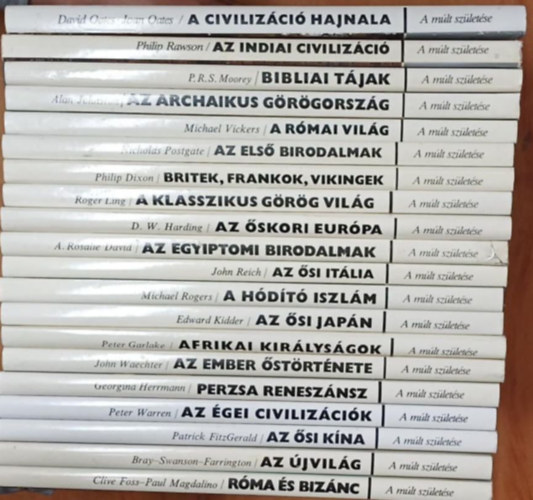 A mlt szletse - 1-20 ktet (teljes sorozat!) hinytalan