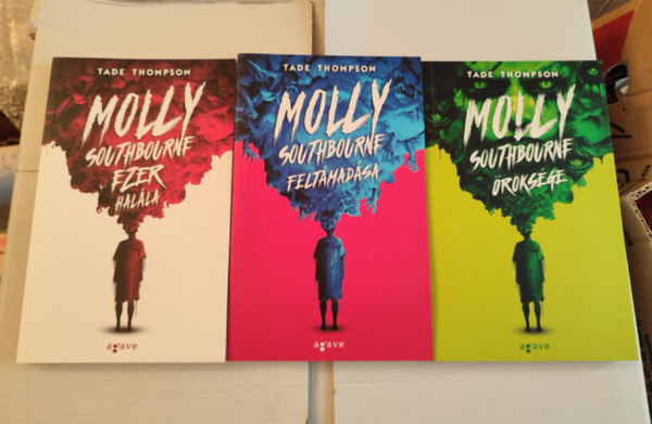 Molly Southbourne sorozat 1-3. (Molly Southbourne ezer halla, Molly Southbourne feltmadsa, Molly Southbourne rksge)