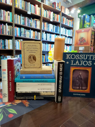 Trencsényi-Waldapfel Imre, Györffy György, Castiglione László, Michael H. Hart, Gróf Edelsheim Gyulai Ilona, Vágó Zsuzsanna, Tarczai György, Paul Lendvai, Rákóczi E. Csorba Csilla (szerk.) - Történelem könyvcsomag 11 darabos könyvcsomag KÖNYVMENTŐ AJÁNLAT: Kossuth Lajos életének képei, Mitológia, István király és műve, Pompeji, 100 híres ember, Becsület és kötelesség 1.-2., Bölcsek üzenete: A bölcsesség nagy köny