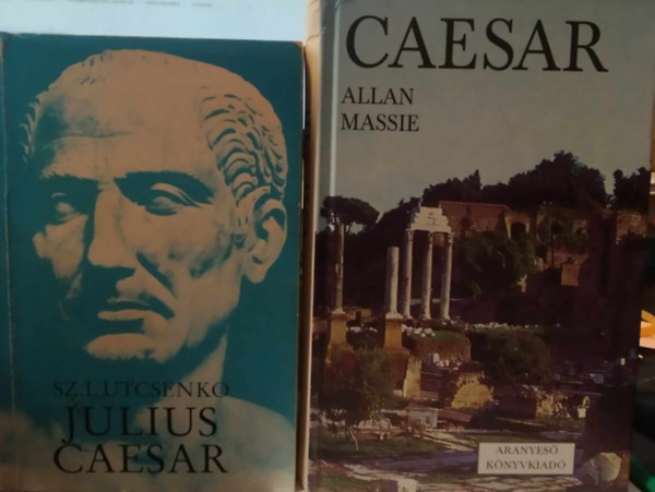 2 db trtnelmi m: Caesar (A. Massie) + Julius Caesar ( Sz. L. Utcsenko)